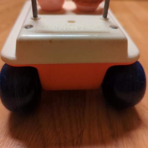 Bouncing Buggy Fisher Price Bouncing Buggy Toy 1973 Vintage Toy Car Pull Toy - Picture 6 of 8